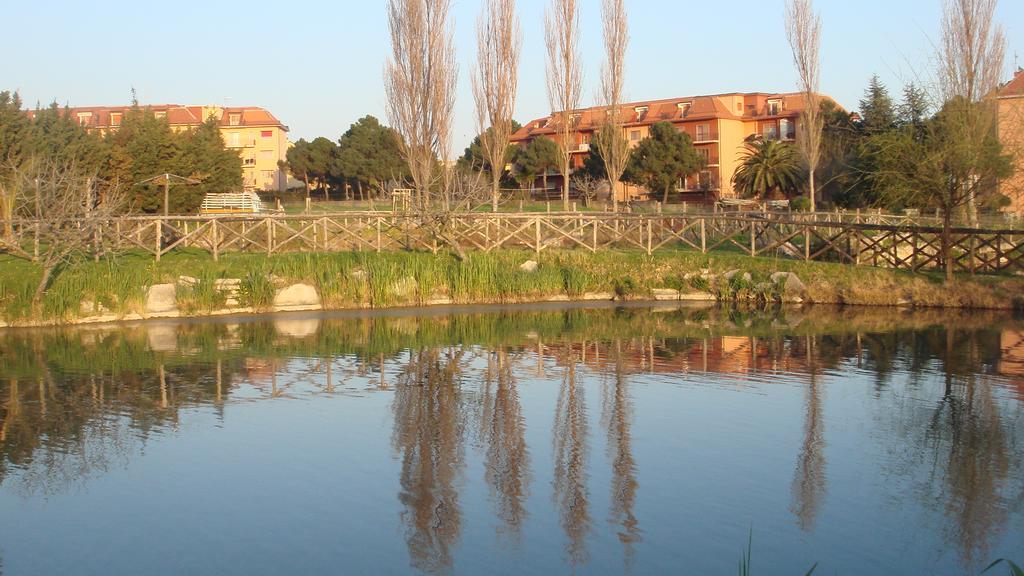 Agriturismo Masseria I Risi Guest House ซานเตอูเฟเมีย ลาเมเซีย ภายนอก รูปภาพ