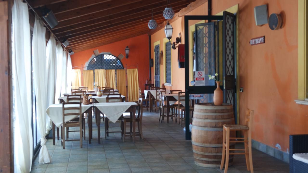 Agriturismo Masseria I Risi Guest House ซานเตอูเฟเมีย ลาเมเซีย ภายนอก รูปภาพ