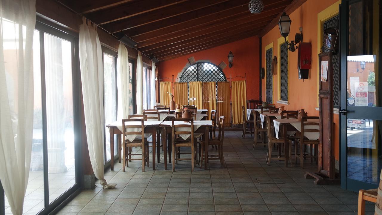 Agriturismo Masseria I Risi Guest House ซานเตอูเฟเมีย ลาเมเซีย ภายนอก รูปภาพ