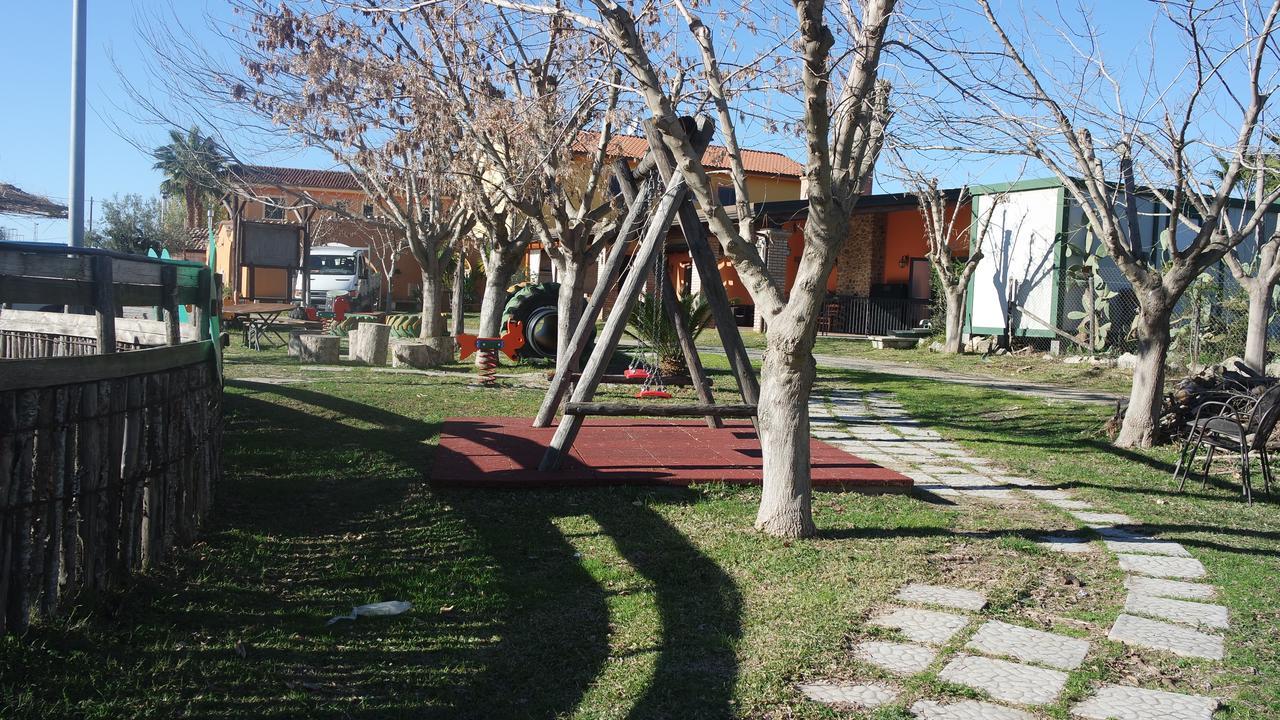 Agriturismo Masseria I Risi Guest House ซานเตอูเฟเมีย ลาเมเซีย ภายนอก รูปภาพ