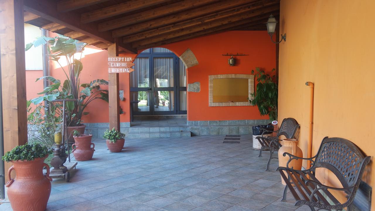 Agriturismo Masseria I Risi Guest House ซานเตอูเฟเมีย ลาเมเซีย ภายนอก รูปภาพ