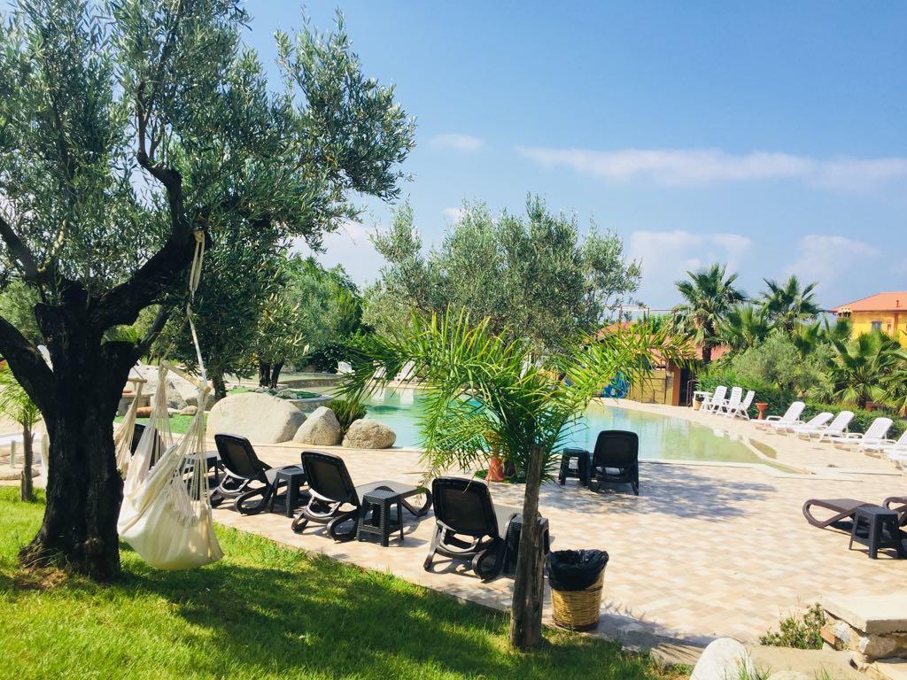 Agriturismo Masseria I Risi Guest House ซานเตอูเฟเมีย ลาเมเซีย ภายนอก รูปภาพ